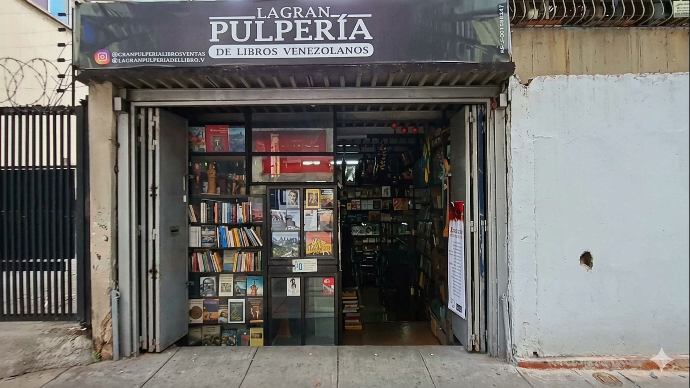 La Gran Pulperia de Libros Venezolano, en Sabana Grande.